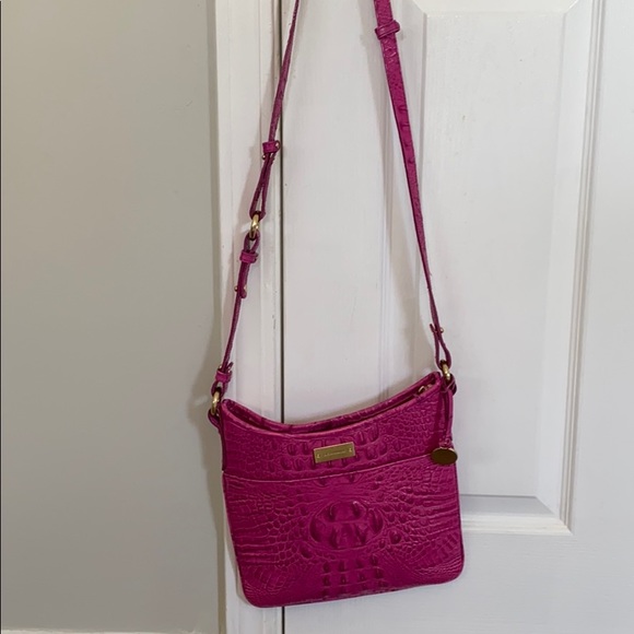 Brahmin fuschia crossbody - Picture 3 of 3
